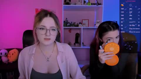 Snapshot of liana_kisses chatting on 09/24/25, 12:52 Little Liana online show from 09/24/25, 12:52