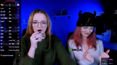 Snapshot of liana_kisses chatting on 10/03/25, 07:22 Little Liana online show from 10/03/25, 07:22