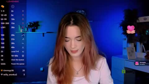 Snapshot of liana_kisses chatting on 10/09/25, 07:23 Little Liana online show from 10/09/25, 07:23