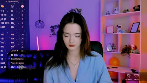 Little Liana  online show from 04/11/26, 07:07