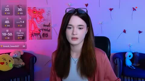 Little Liana  online show from 05/15/26, 07:21