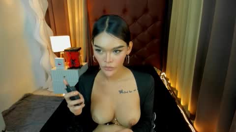 lianafoxontop online show from 02/25/26, 10:08