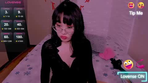 Liana online show from 04/08/26, 11:32