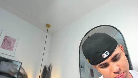 lianfox_ online show from 07/14/26, 12:22