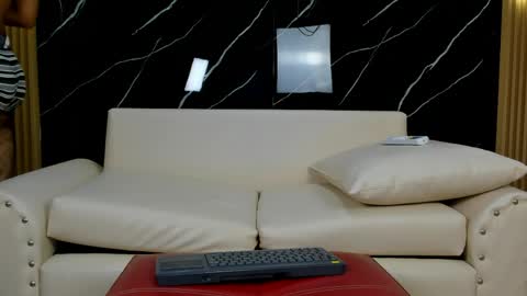 Liang online show from 04/18/26, 12:58