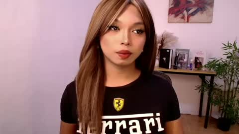 CALL ME LIANNA online show from 05/29/26, 08:18