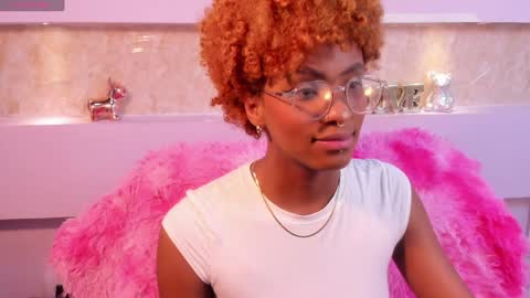 LiannaDixon online show from 12/07/24, 01:51