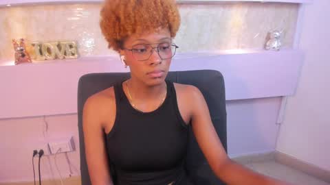 LiannaDixon online show from 12/16/24, 05:33