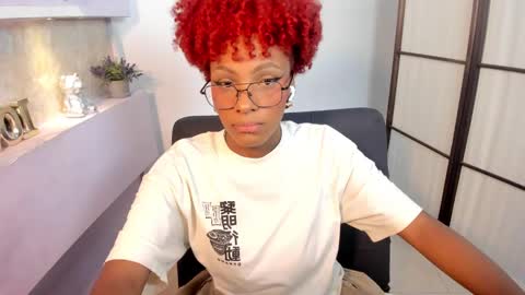 LiannaDixon online show from 12/30/24, 01:58