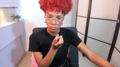 LiannaDixon online show from 01/24/25, 01:36