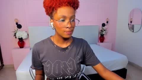 LiannaDixon online show from 02/03/25, 12:14