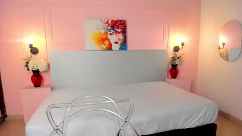 LiannaDixon online show from 02/04/25, 12:11