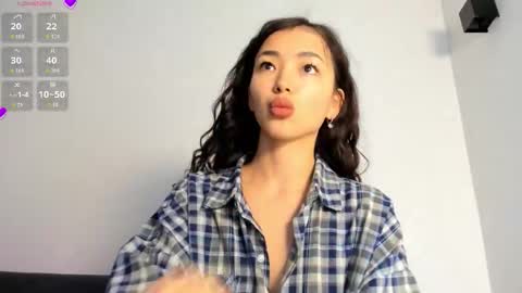 Lian online show from 09/12/25, 07:41