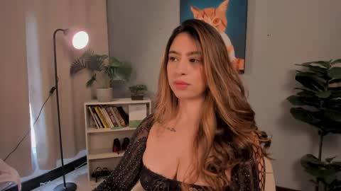 Lia online show from 05/13/26, 03:20