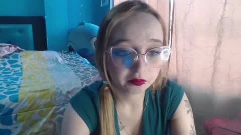 Lia Roberts online show from 02/01/25, 12:05