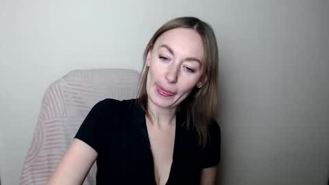 Lia online show from 02/08/26, 10:07