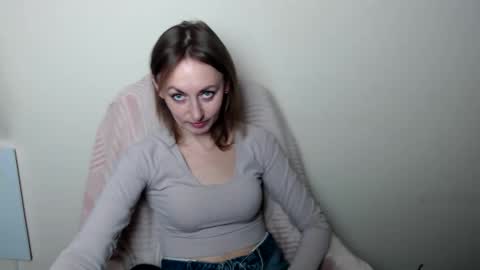 Lia online show from 03/28/26, 01:22