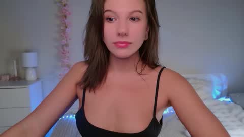 Lia online show from 03/27/26, 06:29