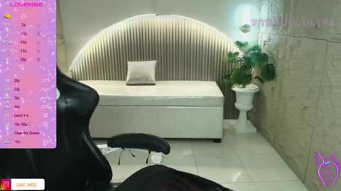 Dani online show from 05/22/26, 01:06