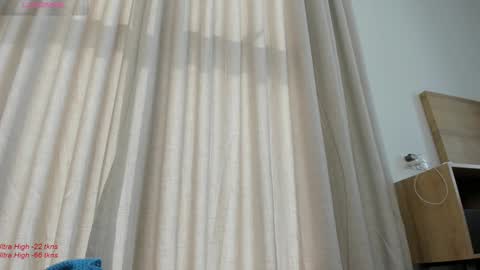 Snapshot of liavee chatting on 01/31/25, 06:57 Lia online show from 01/31/25, 06:57