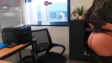 Lib ertine32 online show from 01/13/25, 11:08