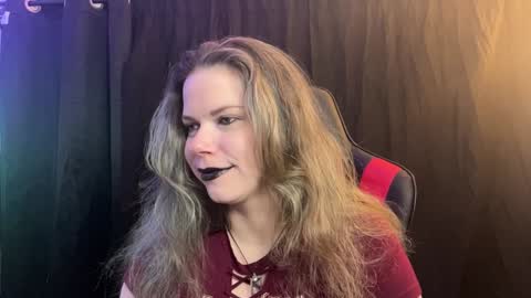 Snapshot of libbydeetzxxx chatting on 01/01/25, 03:02 Libby Deetz online show from 01/01/25, 03:02