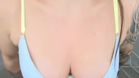 Snapshot of libbyloveheartx chatting on 06/29/26, 10:37 Libby online show from 06/29/26, 10:37