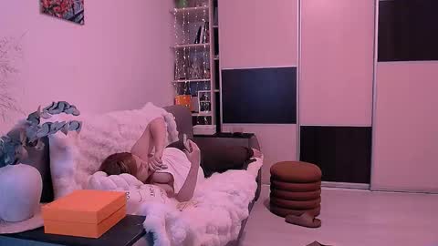 libra_mia online show from 09/16/25, 05:36