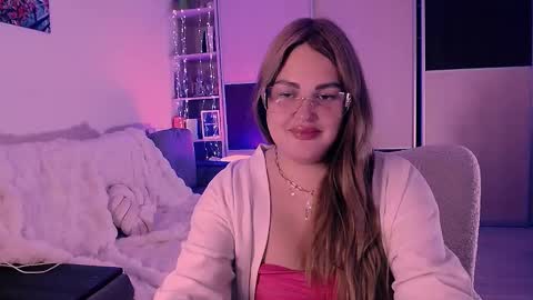 libra_mia online show from 09/24/25, 02:26