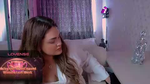 libra_mia online show from 06/10/26, 10:58