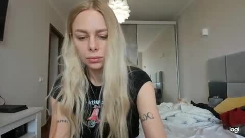 Anna online show from 05/27/26, 10:23