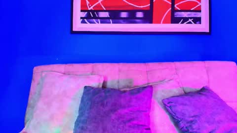 Valentina Hall online show from 12/01/25, 01:49