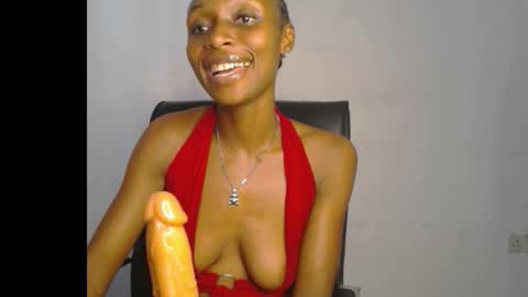 Snapshot of lick_juicypussy chatting on 01/13/26, 01:38 Juicy pinkpussy online show from 01/13/26, 01:38