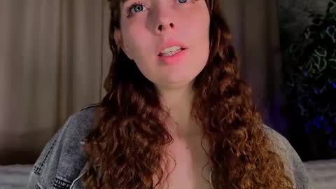 Alice online show from 04/09/26, 04:34