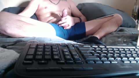 lickurlipz1 online show from 02/04/25, 10:45