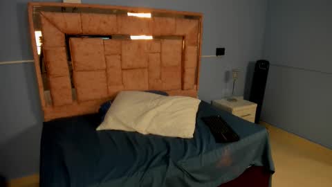 licky_lov online show from 09/09/25, 03:17