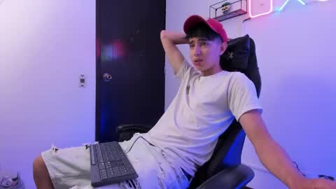 Jhonatan online show from 04/28/26, 07:19