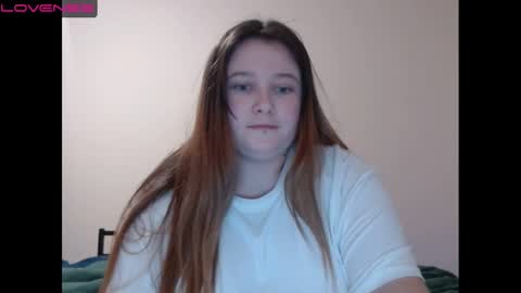 light_lunaa online show from 01/03/25, 11:35