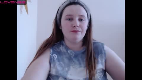 light_lunaa online show from 01/08/25, 08:49