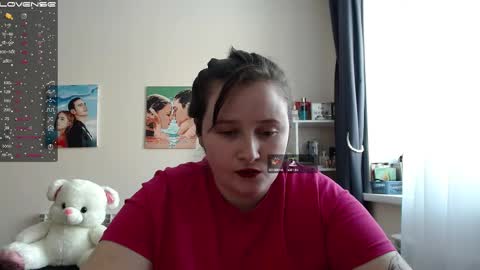 light_lunaa online show from 02/14/25, 10:17