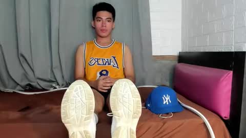 Snapshot of lightjt4 chatting on 10/17/25, 05:37 Jt online show from 10/17/25, 05:37