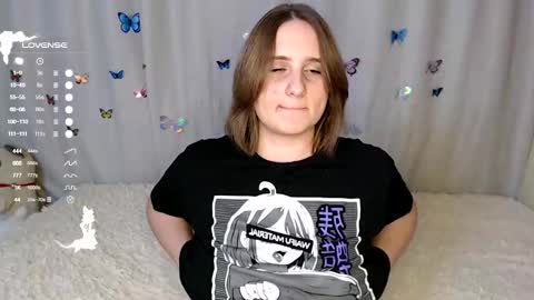 Snapshot of lightnea chatting on 12/16/25, 06:02 Nea online show from 12/16/25, 06:02