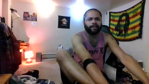 Snapshot of lightskinned666 chatting on 09/15/25, 04:12 lightskinned666 online show from 09/15/25, 04:12