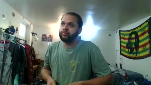 Snapshot of lightskinned666 chatting on 10/07/25, 04:37 lightskinned666 online show from 10/07/25, 04:37