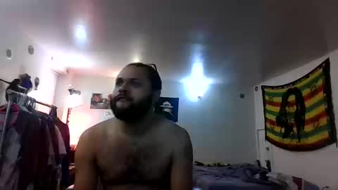 Snapshot of lightskinned666 chatting on 10/14/25, 04:19 lightskinned666 online show from 10/14/25, 04:19