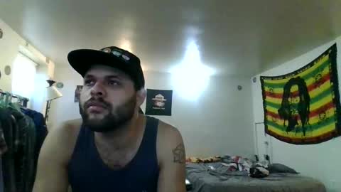 Snapshot of lightskinned666 chatting on 12/16/25, 07:08 lightskinned666 online show from 12/16/25, 07:08