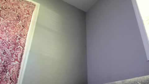 lightskinwithgirth online show from 04/12/26, 05:51