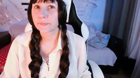 Katie online show from 07/21/26, 05:59