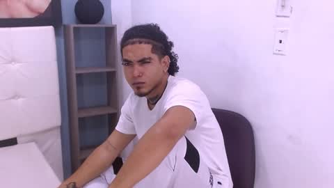 Lihan online show from 02/14/25, 07:07