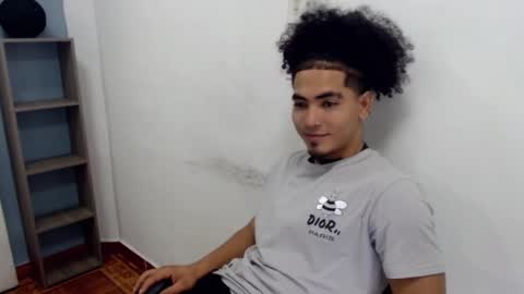 Lihan online show from 02/24/25, 03:55